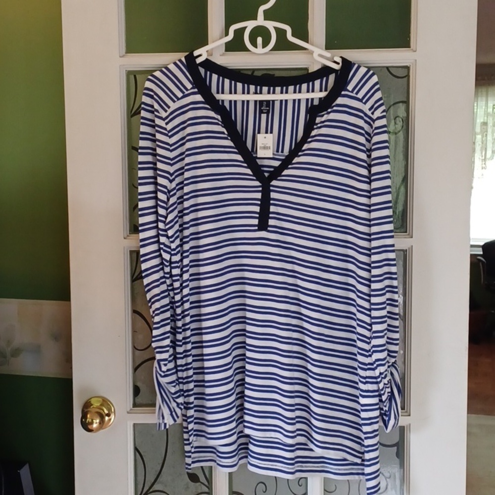 Gap long sleeve knit top size large new with tags